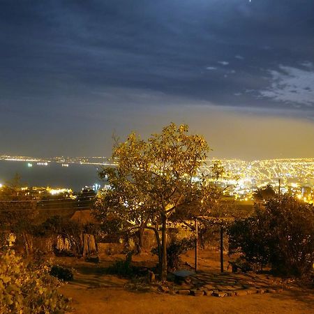 Hostal Faro Azul ヴァルパライソ エクステリア 写真